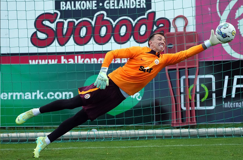 Erden Timur'dan üzen Muslera açıklaması