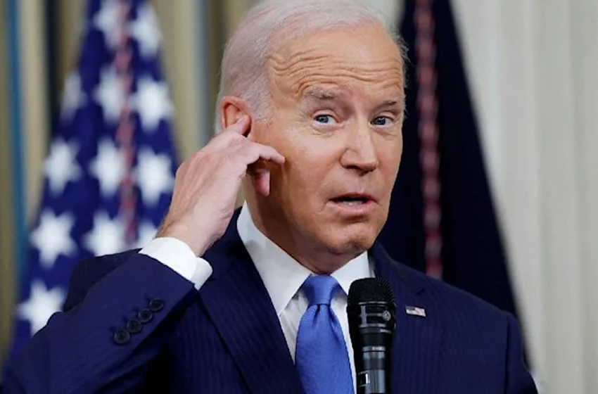 Biden iyice bunadı! Bu kez sahnede iyice komik duruma düştü