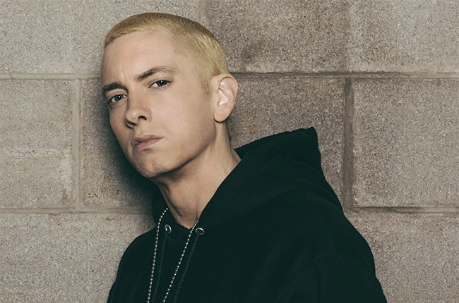 Eminem ve 27 yaşındaki kızının maç keyfi!