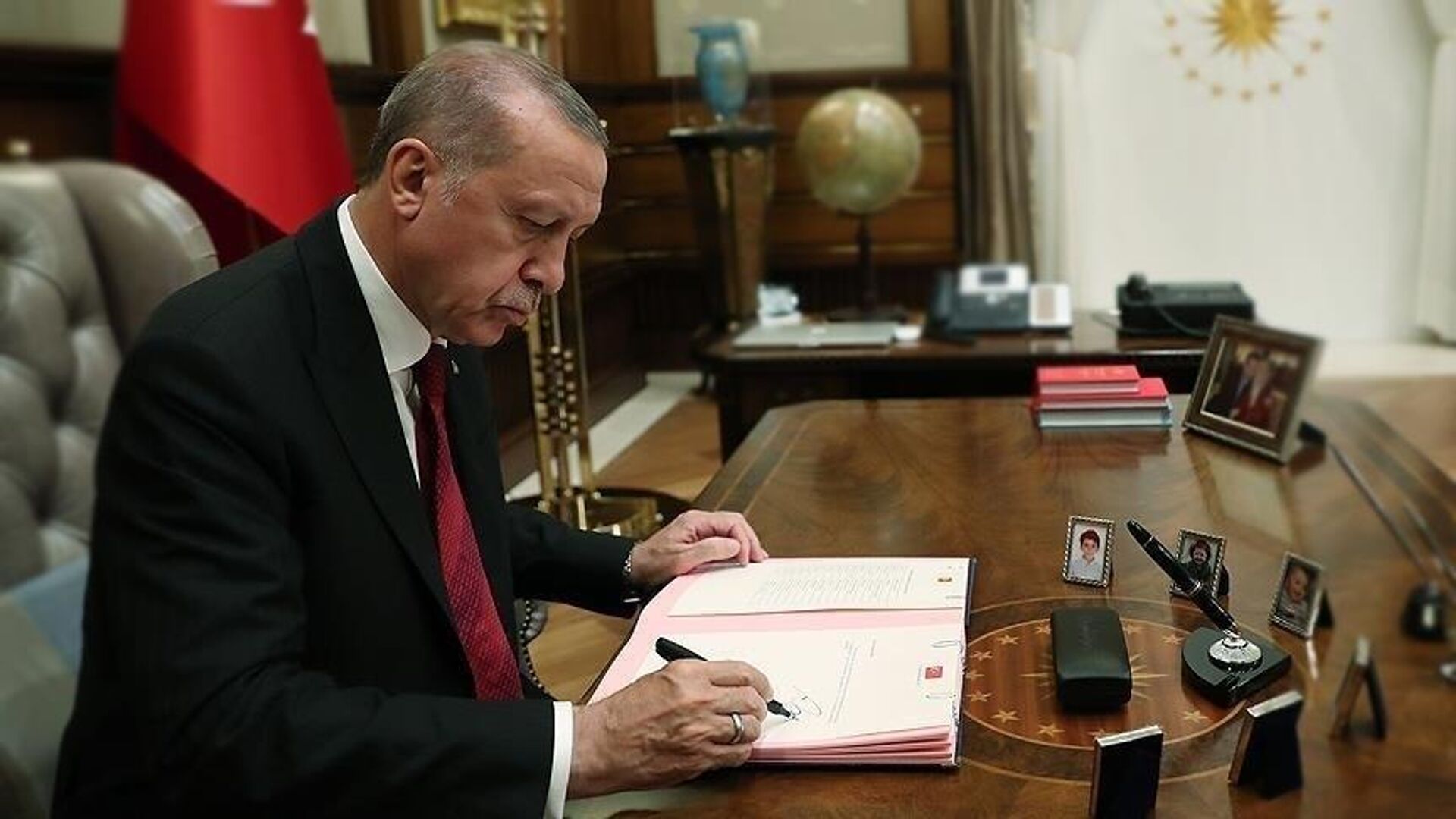 Erdoğan'ın imzasıyla Kentsel Dönüşüm Başkanlığı kuruldu