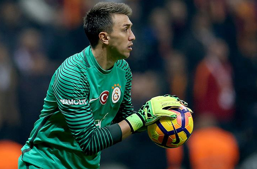 Galatasaray'da Muslera devri kapanıyor