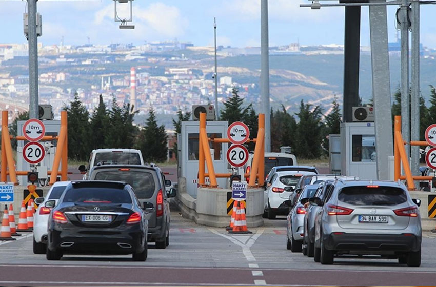 Boğaz köprüleri ve otoyol geçiş ücretleri arttı