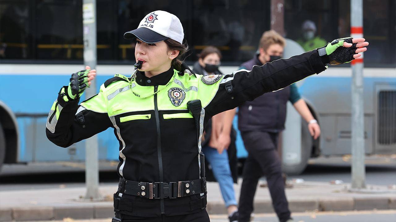 İstanbullular dikkat! Bazı yollar trafiğe kapatılıyor! 