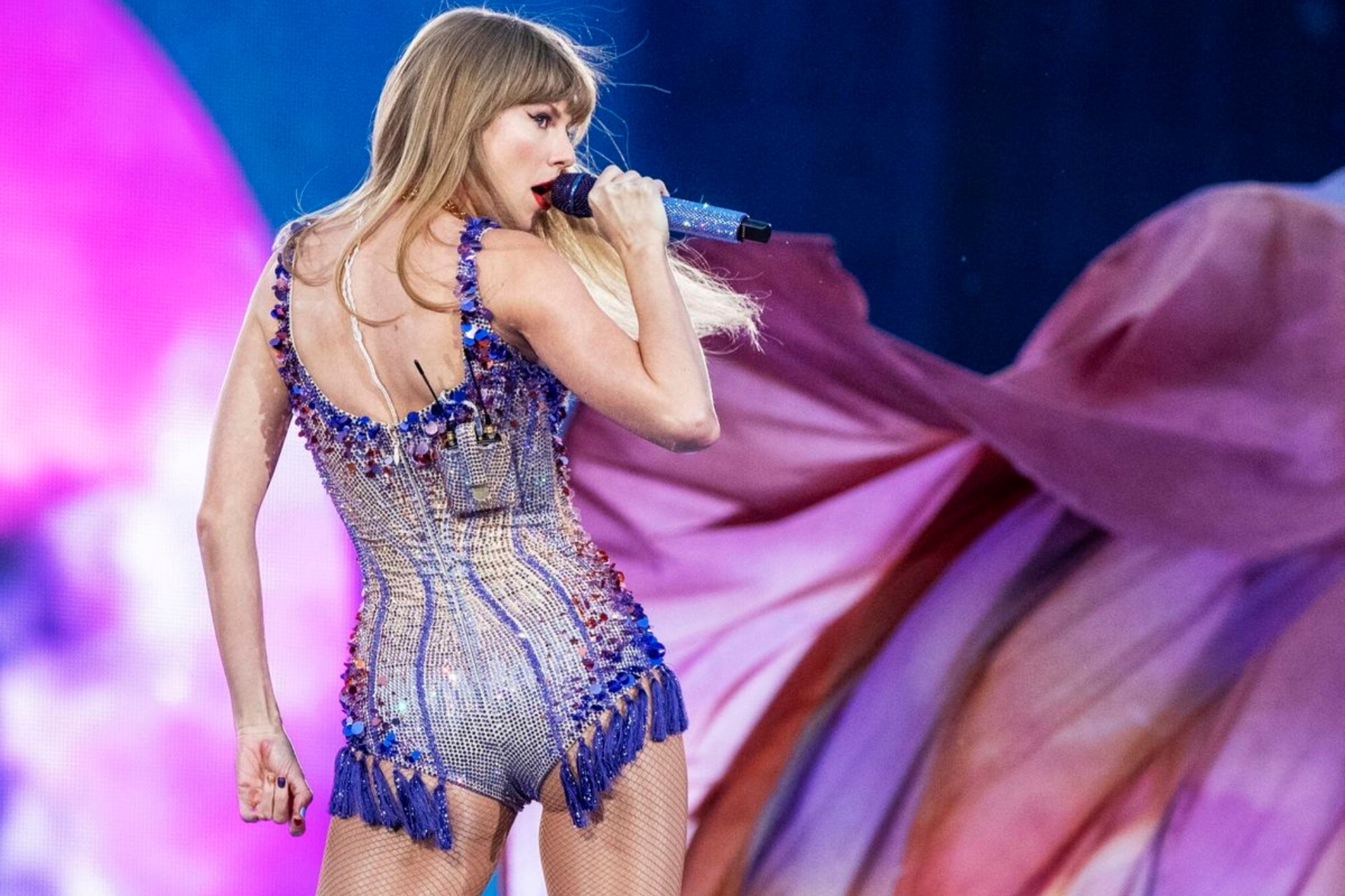 Taylor Swift, neredeyse dünya savaşı çıkaracak!