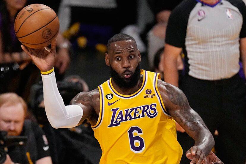 Dünya böyle basketbolcu görmedi! 'Yok artık LeBron James!'