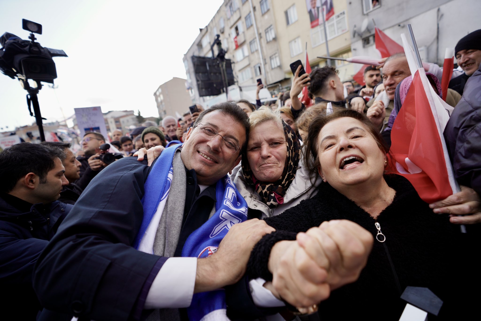 İmamoğlu meydan okudu! 'Onların arkasında bir kişi var bir!'