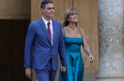 İspanya başbakanı, görevini askıya aldı! Karısı koltuğundan edebilir