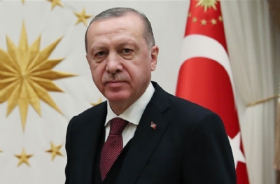 İşte Ak Parti'nin masasındaki son anket