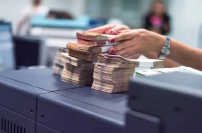Bankada paranız varsa dikkat! Yeni kesintiler başladı