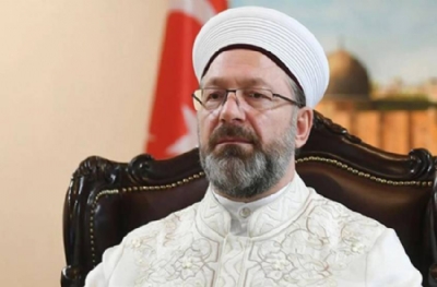 Diyanet’te seyahat rekortmeni: Ali Erbaş son durağını gizlemiş!
