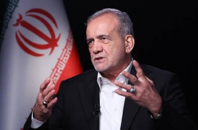 Pezeşkiyan'dan tarihi hamle! 'Komşu ülkelerden özür dilerim'