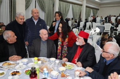 Artuklu'da tarihi buluşma: Bin yıllık höşgörü aynı sofrada vücut buldu