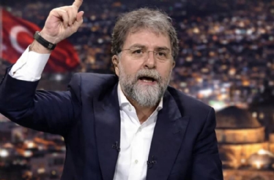 AK Partililer Bursa’da Ahmet Hakan’ı ikna edemedi: 'En doğrusu sandık'