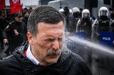 Erkan Baş biber gazından etkilendi