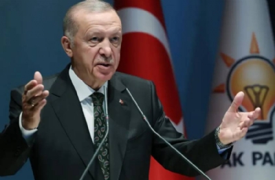 Erdoğan'dan Özgür Özel'e: 'Pamuk şekeri elinden alınmış çocuk gibi hırçınlaşan karikatür tipler'