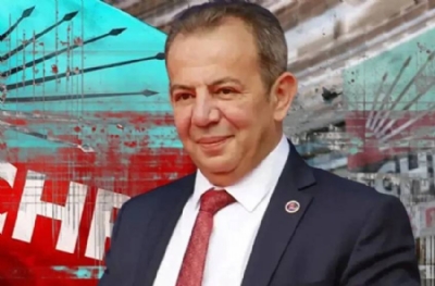 Tanju Özcan CHP’den istifa etti