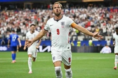İngiltere, Hırvatistan'ı 4 golle geçti