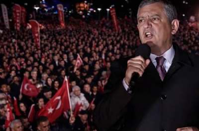 Özgür Özel'in yol haritası belli oluyor! Yeni parti için tarih verdiler