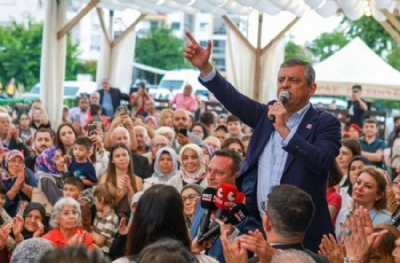 Özgür Özel'in yeni partisi hakkında dikkat çeken detay! 'Sol görüşlü olmayacak'