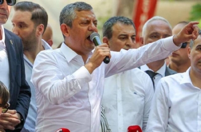 Özgür Özel'den Yeni Parti açıklaması: 'Maddi zorluklar var, CHP muhatabımız değil'
