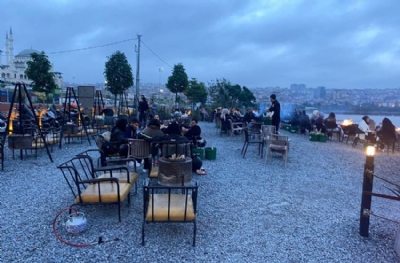 Küçükçekmece Göl Kıyısında Geleneksel Bir Lezzet Keşfi: Samsaland