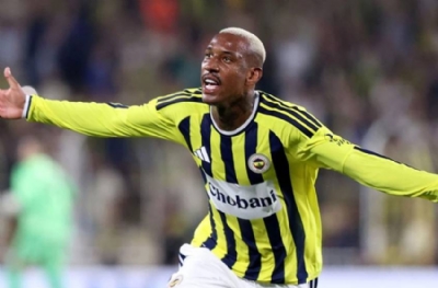 Fenerbahçe turu geçti