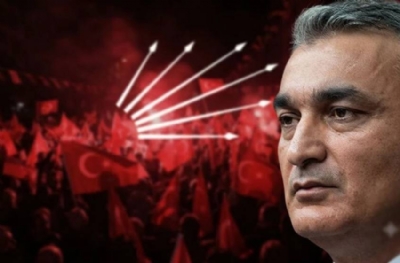 2'si Büyükşehir olmak üzere 120 Belediye Başkanı CHP'den ayrıldı