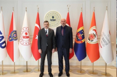 Kadir Delibalta: “Muhtarlar Yerel Demokrasinin Temel Taşıdır”
